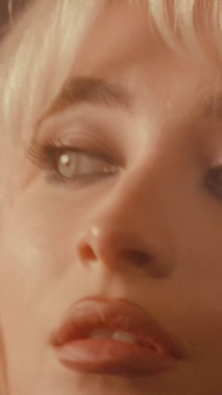 versace-lavacaza-promo-vid_001.jpg versace-lavacaza-promo-vid_001.jpg