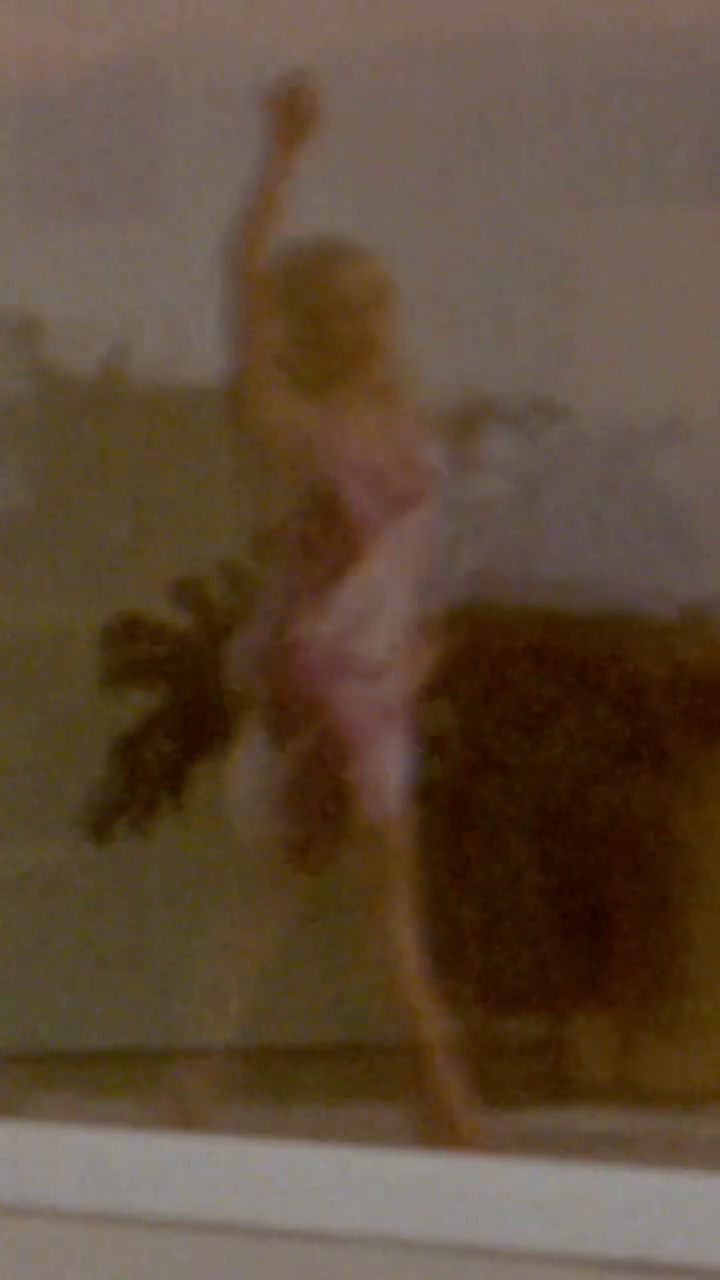 versace-lavacaza-promo-vid_003.jpg versace-lavacaza-promo-vid_003.jpg