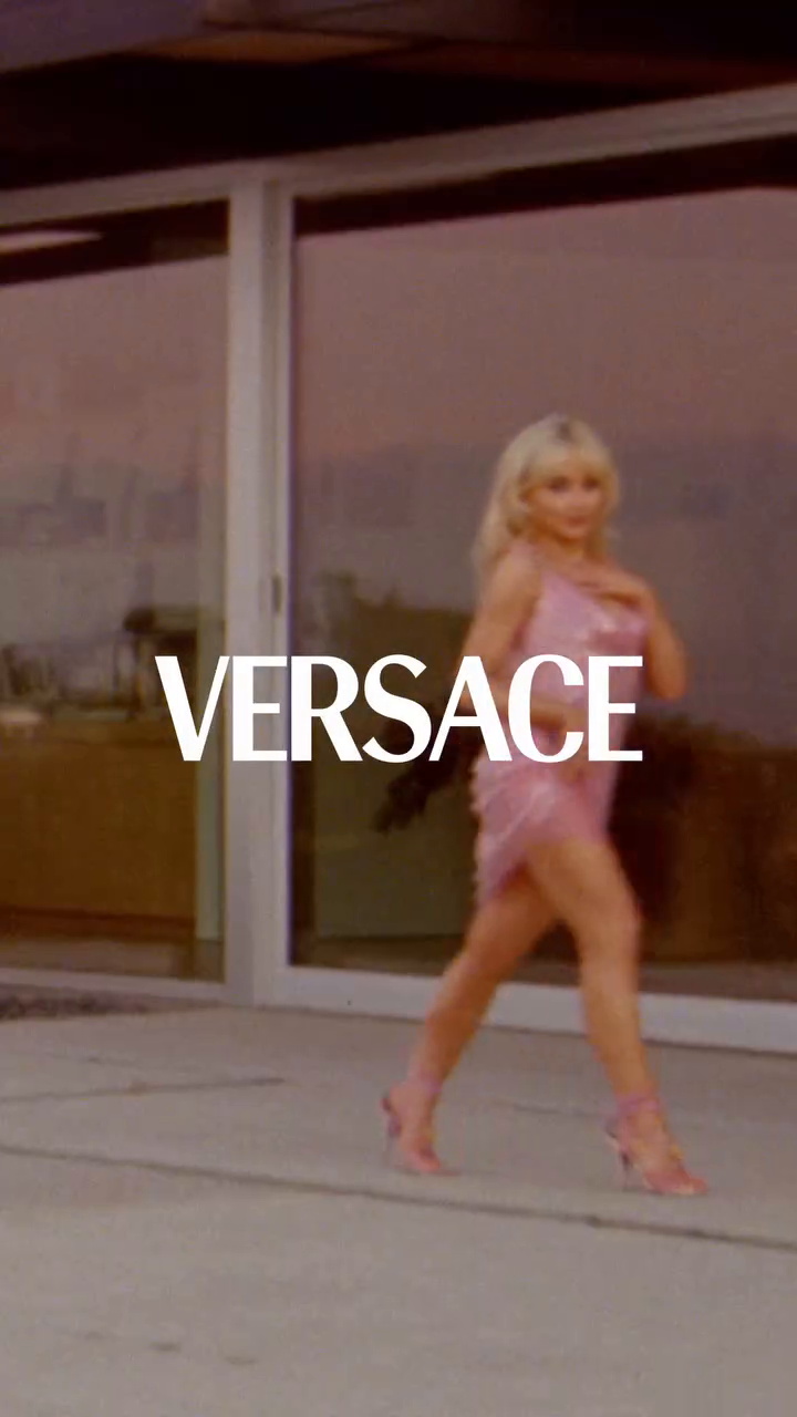 versace-lavacaza-promo-vid_022.jpg versace-lavacaza-promo-vid_022.jpg