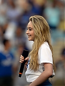 16la-dodgers-anthem_001.jpg