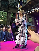 dc-fanfest-aus-perf_040.jpg