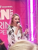 dc-fanfest-aus-perf_045.jpg