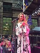 dc-fanfest-aus-perf_069.jpg