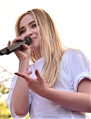 18-wangotango-vill-perf_002.jpg