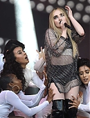 18-wangotango-perf_017.jpg