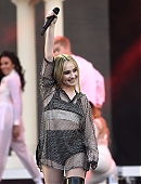 18-wangotango-perf_021.jpg