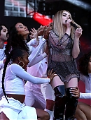 18-wangotango-perf_039.jpg