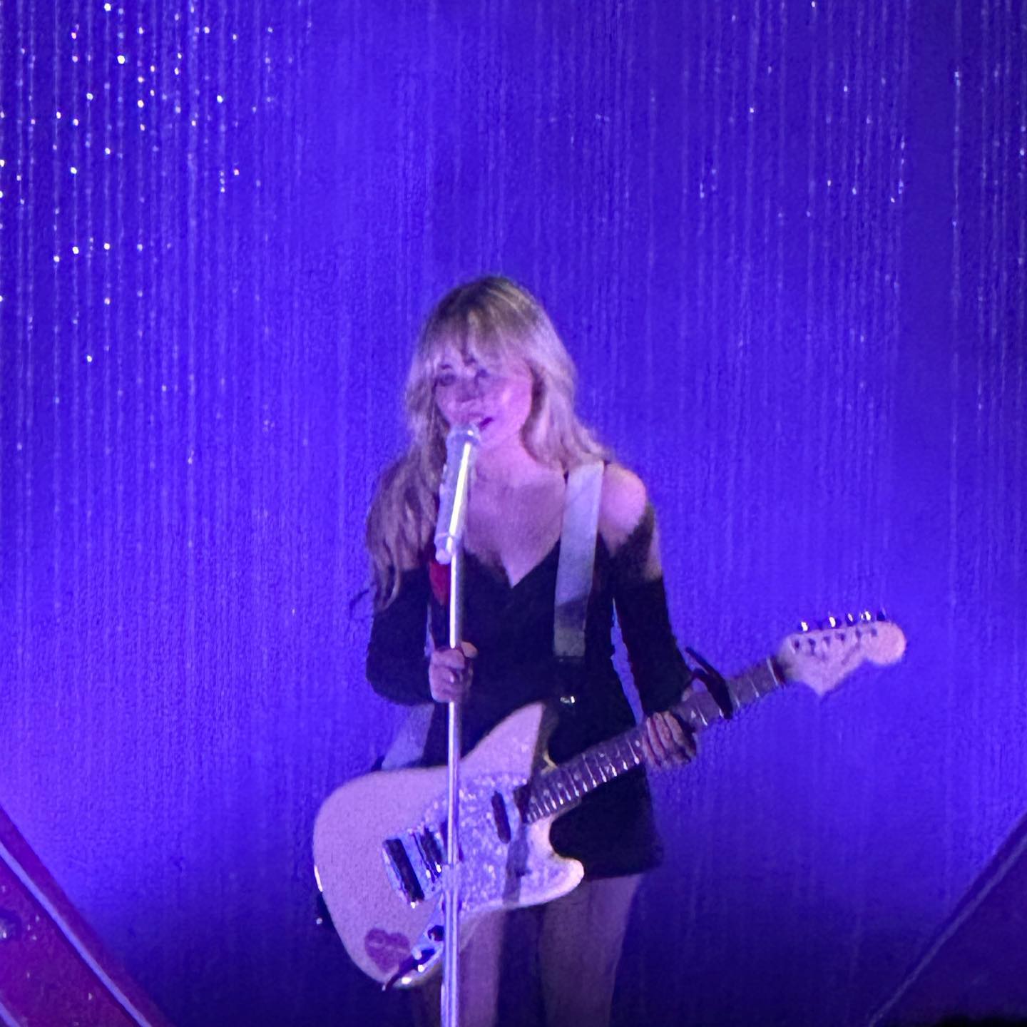 lolla-aftershow_024.jpg lolla-aftershow_024.jpg