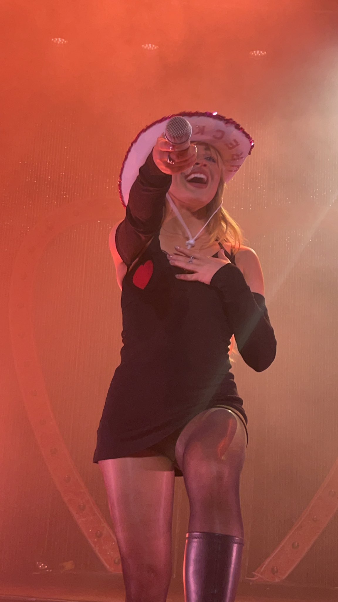 lolla-aftershow_049.jpg lolla-aftershow_049.jpg