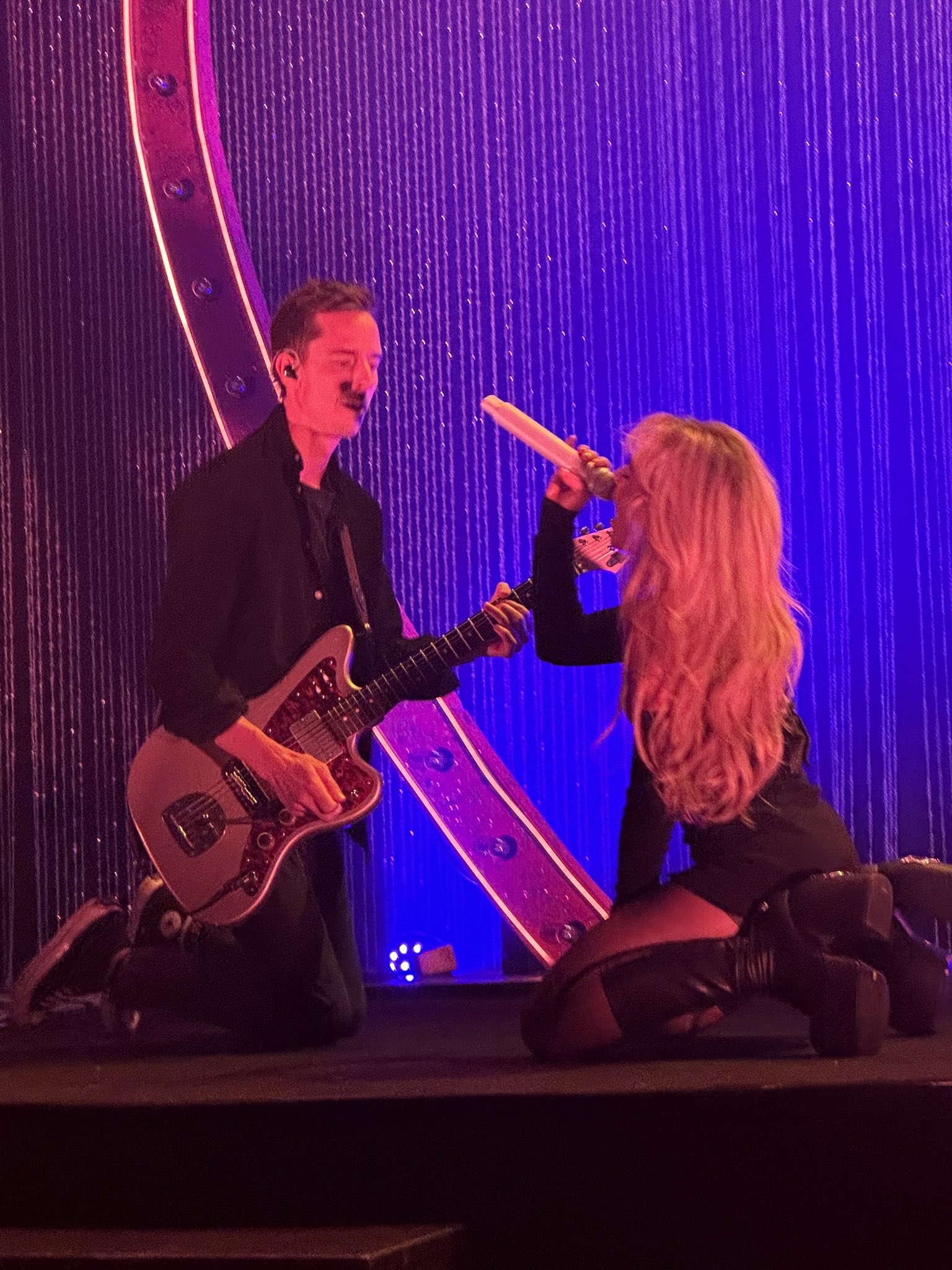 lolla-aftershow_073.jpg lolla-aftershow_073.jpg