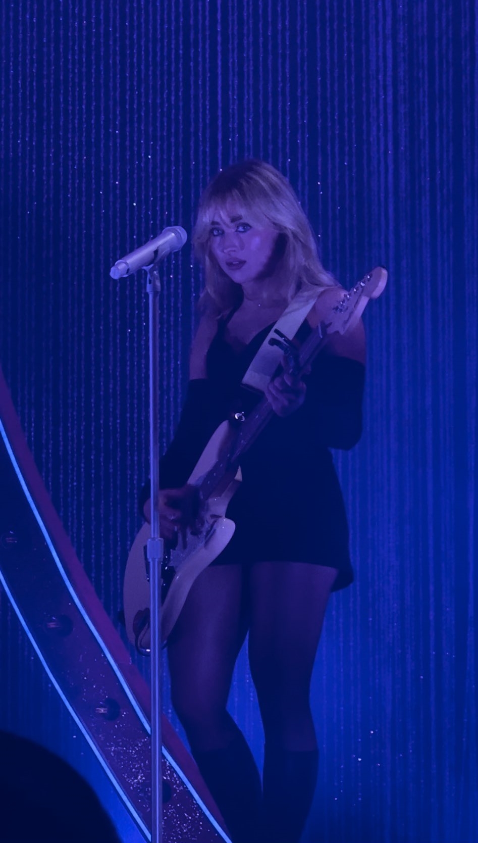 lolla-aftershow_090.jpg lolla-aftershow_090.jpg