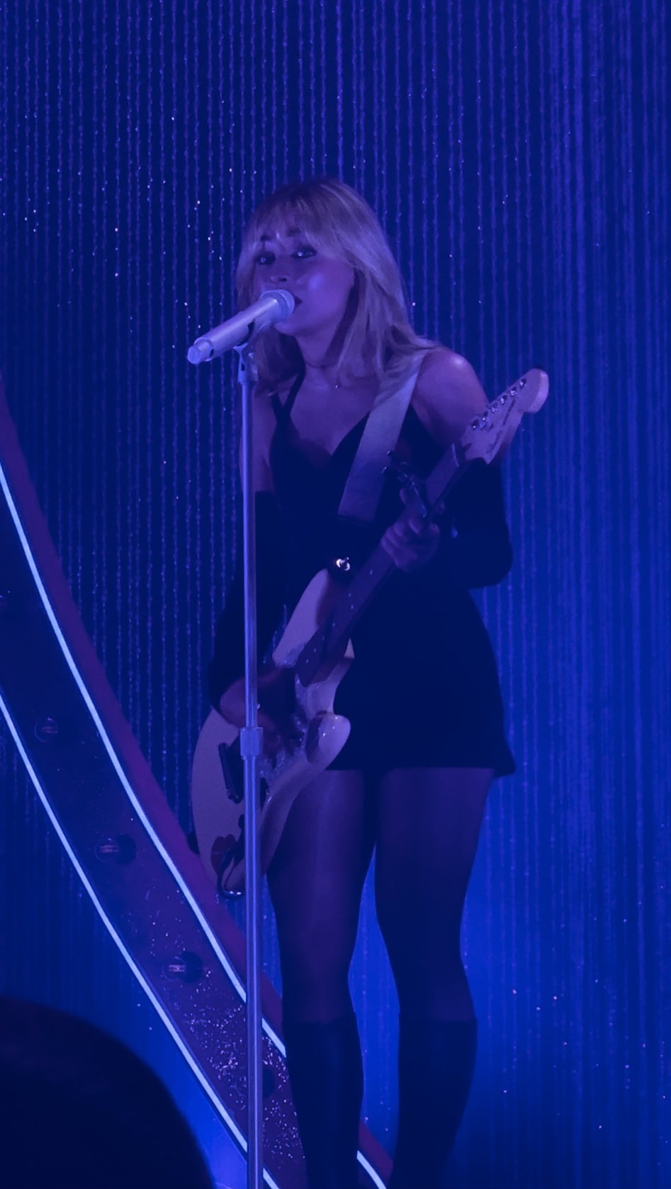 lolla-aftershow_091.jpg lolla-aftershow_091.jpg