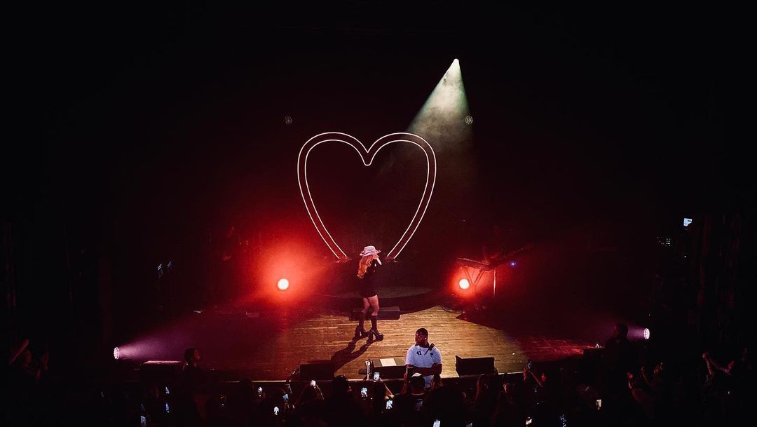 lolla-aftershow_127.jpg lolla-aftershow_127.jpg