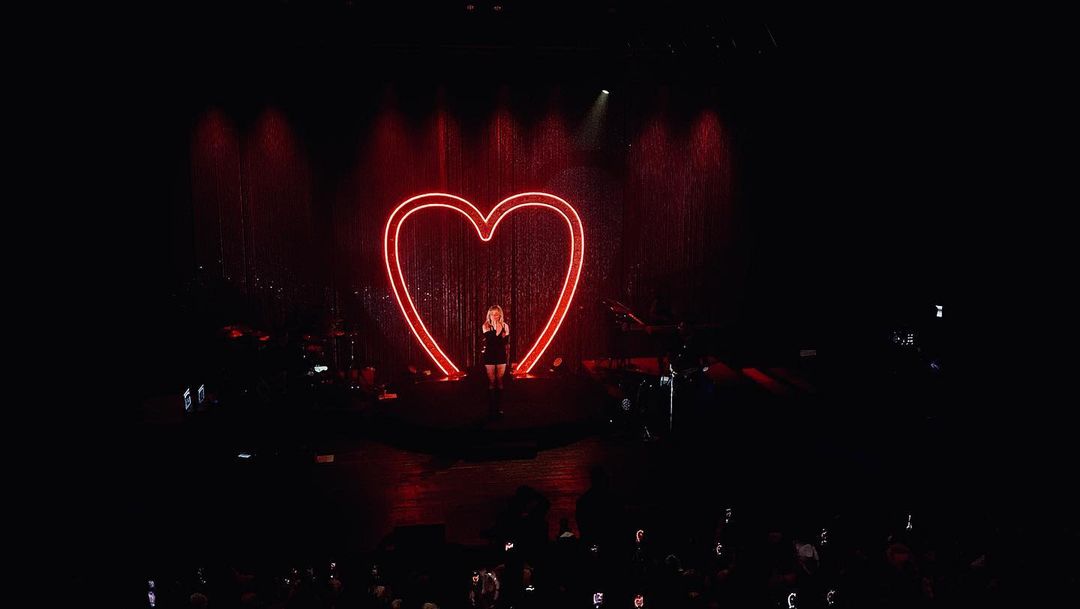 lolla-aftershow_129.jpg lolla-aftershow_129.jpg