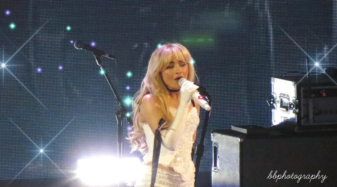 23-p961-jb-perf_021.jpg 23-p961-jb-perf_021.jpg