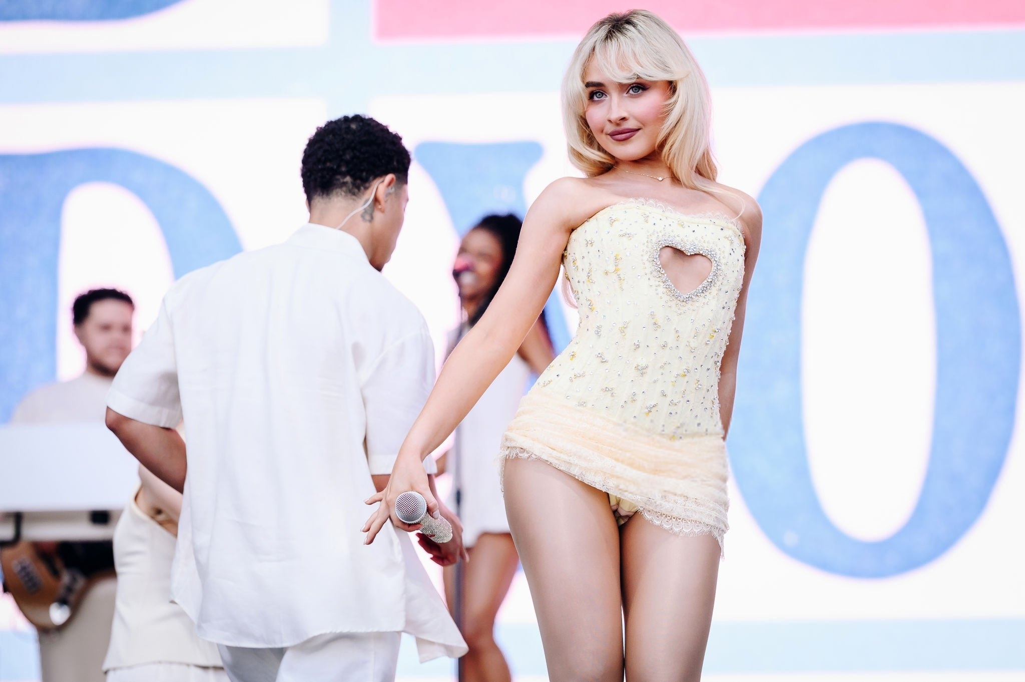 gov-ball24-perf_014.jpg gov-ball24-perf_014.jpg