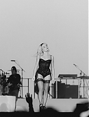 Filename=2024-outlands-perf_153.jpg
Filesize=475KiB
Dimensions=1059x1324
Date added=Aug 11, 2024 2024-outlands-perf_153.jpg