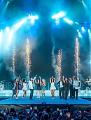 Filename=2024-outlands-perf_172.jpg
Filesize=495KiB
Dimensions=2400x3000
Date added=Aug 11, 2024 2024-outlands-perf_172.jpg