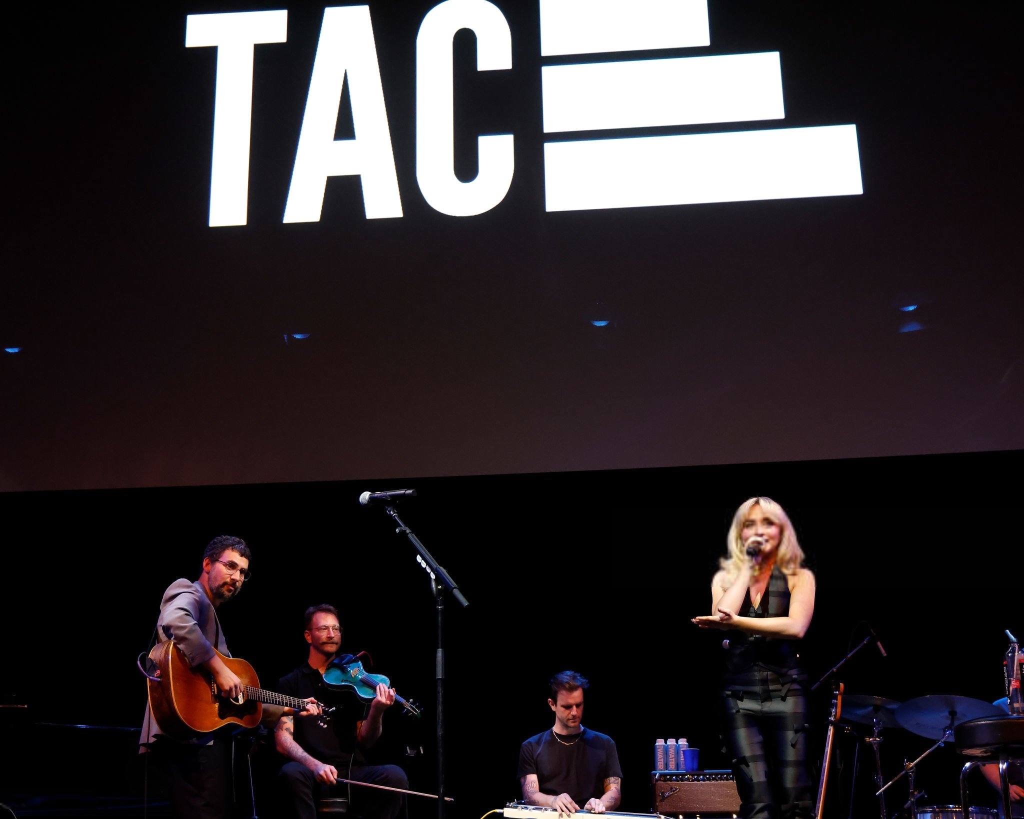 ally-coalition-show_030.jpg ally-coalition-show_030.jpg