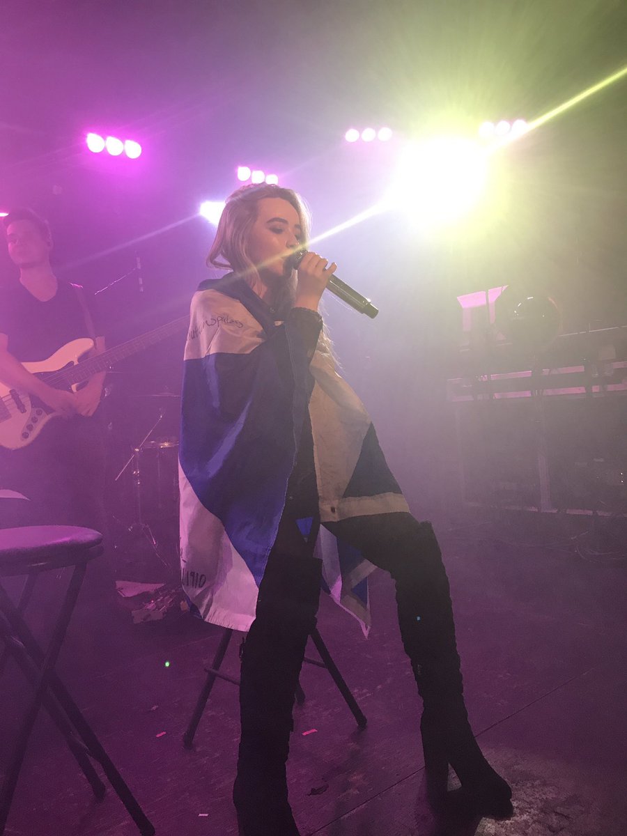 evoltour-glas_105.jpg evoltour-glas_105.jpg