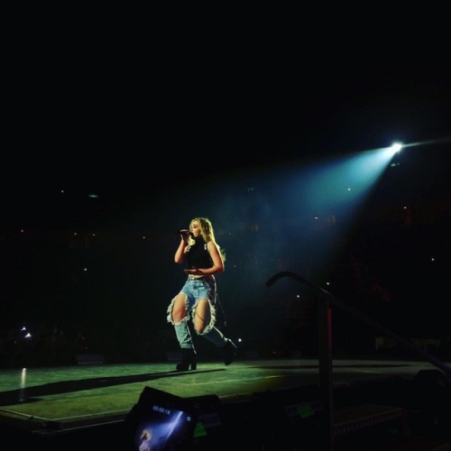 ag-dw-rdj_035.jpg ag-dw-rdj_035.jpg