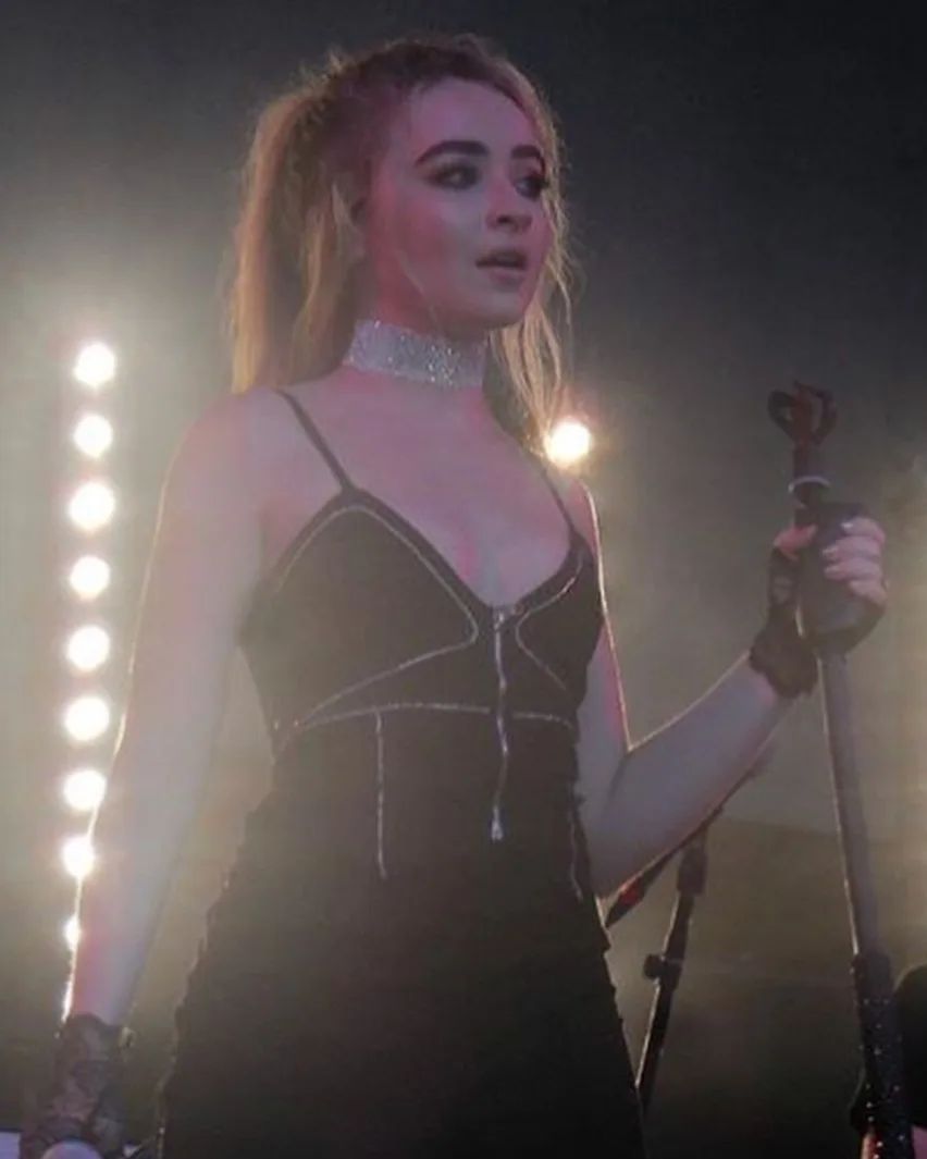 detour-hotsprings_017.jpg detour-hotsprings_017.jpg