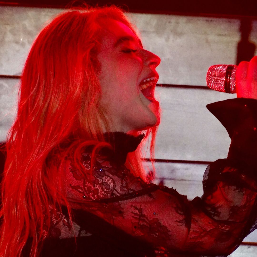 detour-hb_020.jpg detour-hb_020.jpg