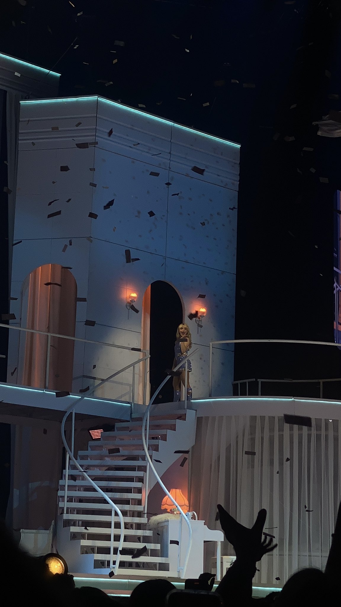 snstour-glasgow_057.jpg snstour-glasgow_057.jpg