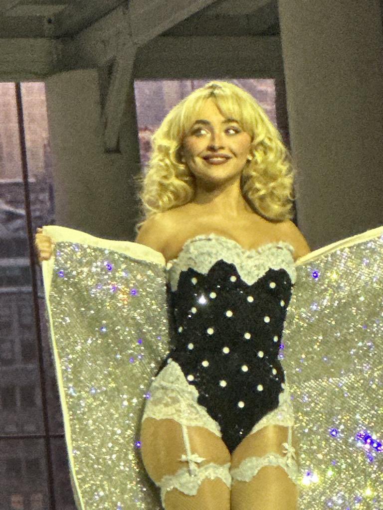 snstour-paris1_002.jpg snstour-paris1_002.jpg