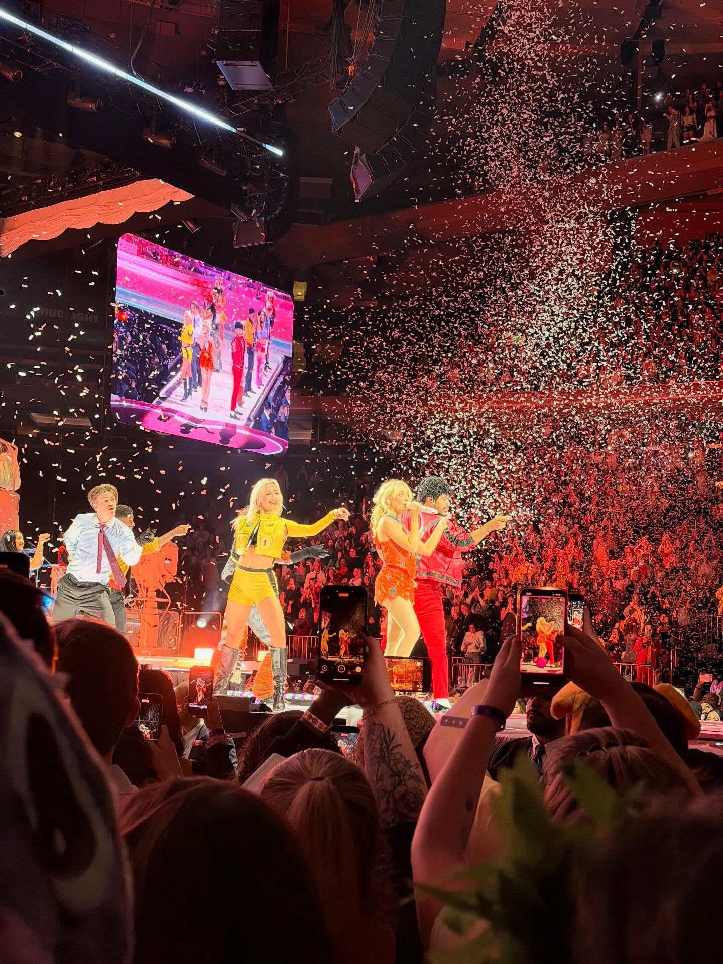 25snstour-nyc4_108.jpg 25snstour-nyc4_108.jpg