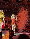 Filename=25snstour-nyc4_120.jpg
Filesize=285KiB
Dimensions=1153x1537
Date added=Nov 02, 2025 25snstour-nyc4_120.jpg