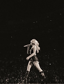 Filename=snstour25-la4_049.jpg
Filesize=106KiB
Dimensions=1080x1440
Date added=Nov 24, 2025 snstour25-la4_049.jpg