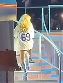 Filename=snstour25-la5_036.jpg
Filesize=76KiB
Dimensions=683x909
Date added=Nov 24, 2025 snstour25-la5_036.jpg