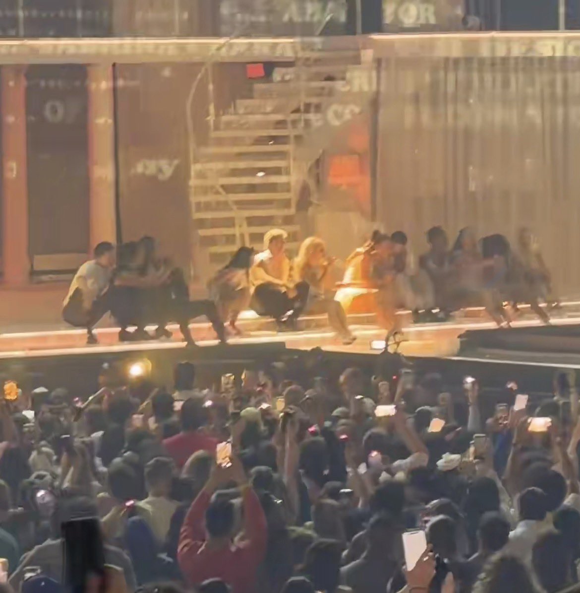 snstour25-la6_034.jpg snstour25-la6_034.jpg