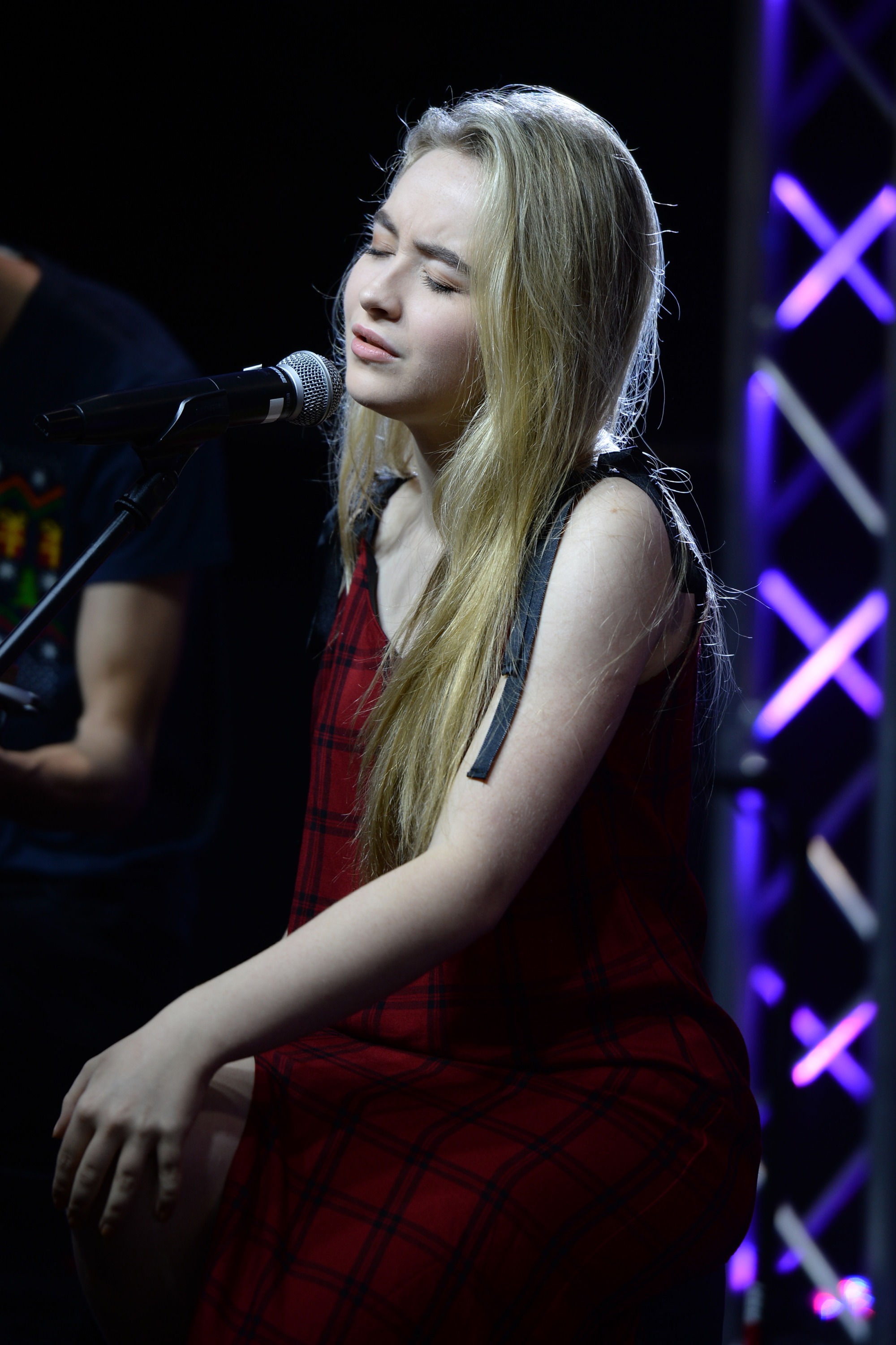 16evolradio-hits973_043.jpg 16evolradio-hits973_043.jpg