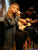 Filename=17thumbsradio-channel933_007.jpg
Filesize=165KiB
Dimensions=333x500
Date added=Feb 11, 2024 17thumbsradio-channel933_007.jpg