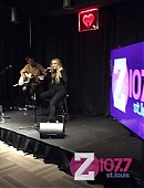 17thumbsradio-z1077_023.jpg