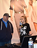 Filename=17thumbsradio-q92_006.jpg
Filesize=180KiB
Dimensions=2048x1365
Date added=Feb 11, 2024 17thumbsradio-q92_006.jpg