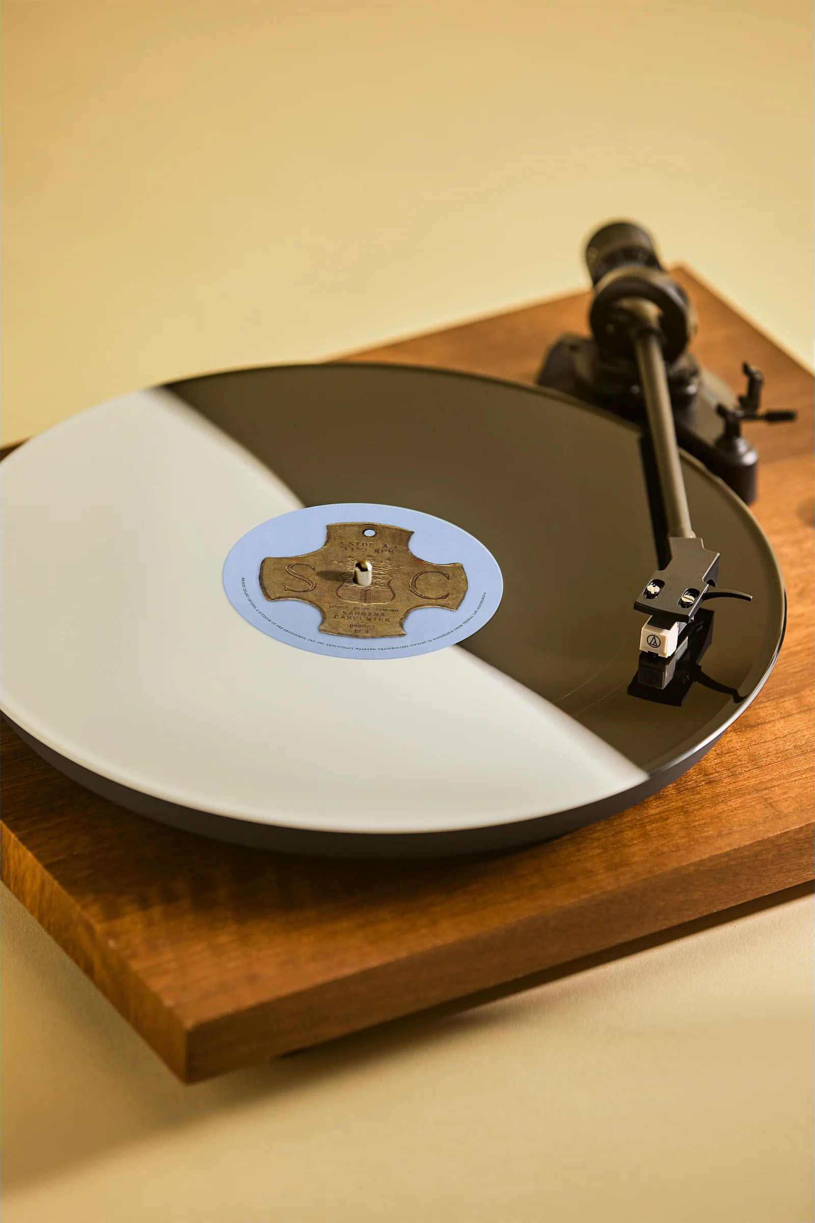 mbf-vinyl_004.jpg mbf-vinyl_004.jpg