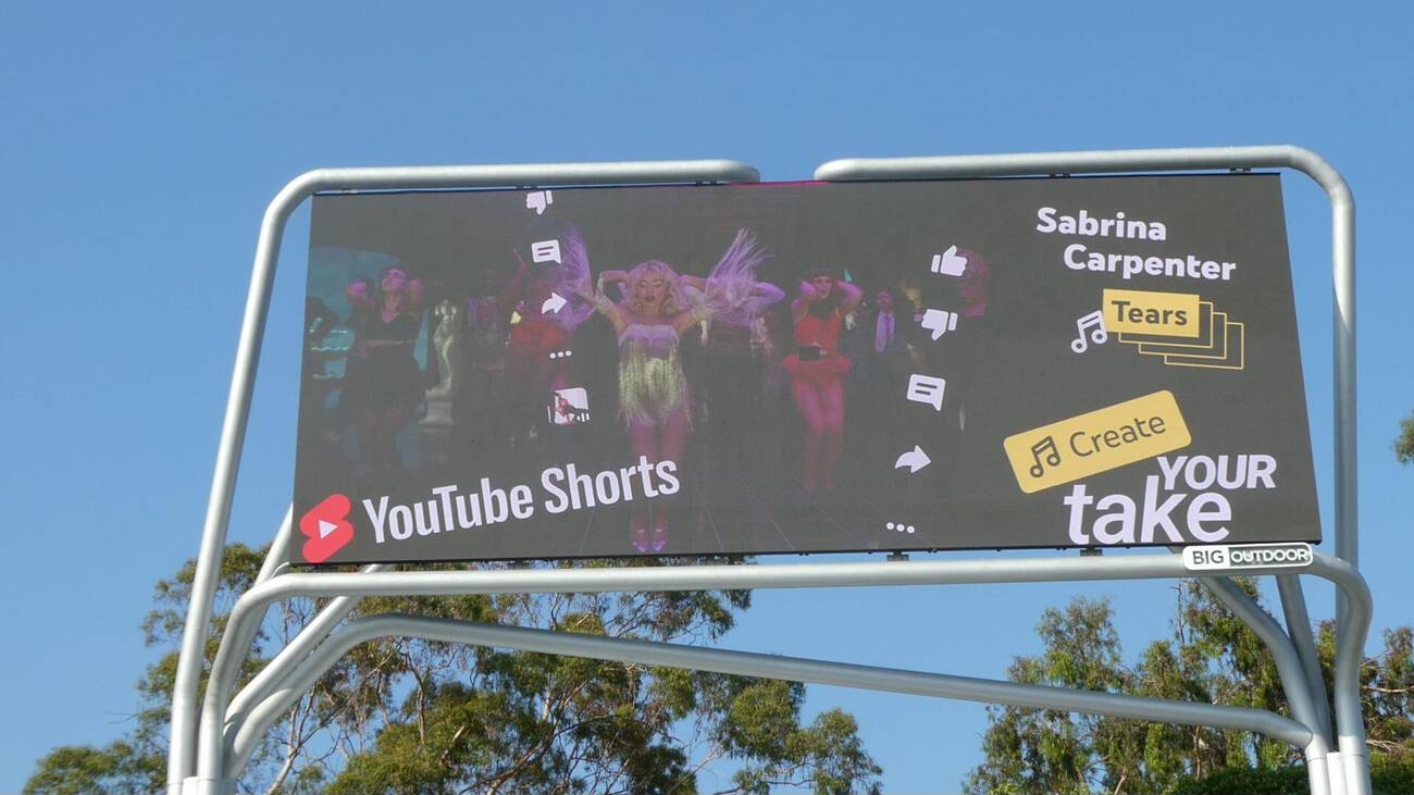 youtube-tears-billboard_003.jpg youtube-tears-billboard_003.jpg