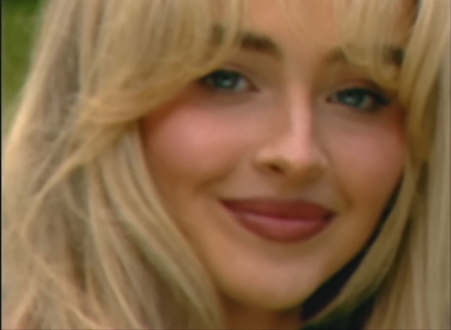 bad-reviews-lyrics-caps_005.jpg bad-reviews-lyrics-caps_005.jpg