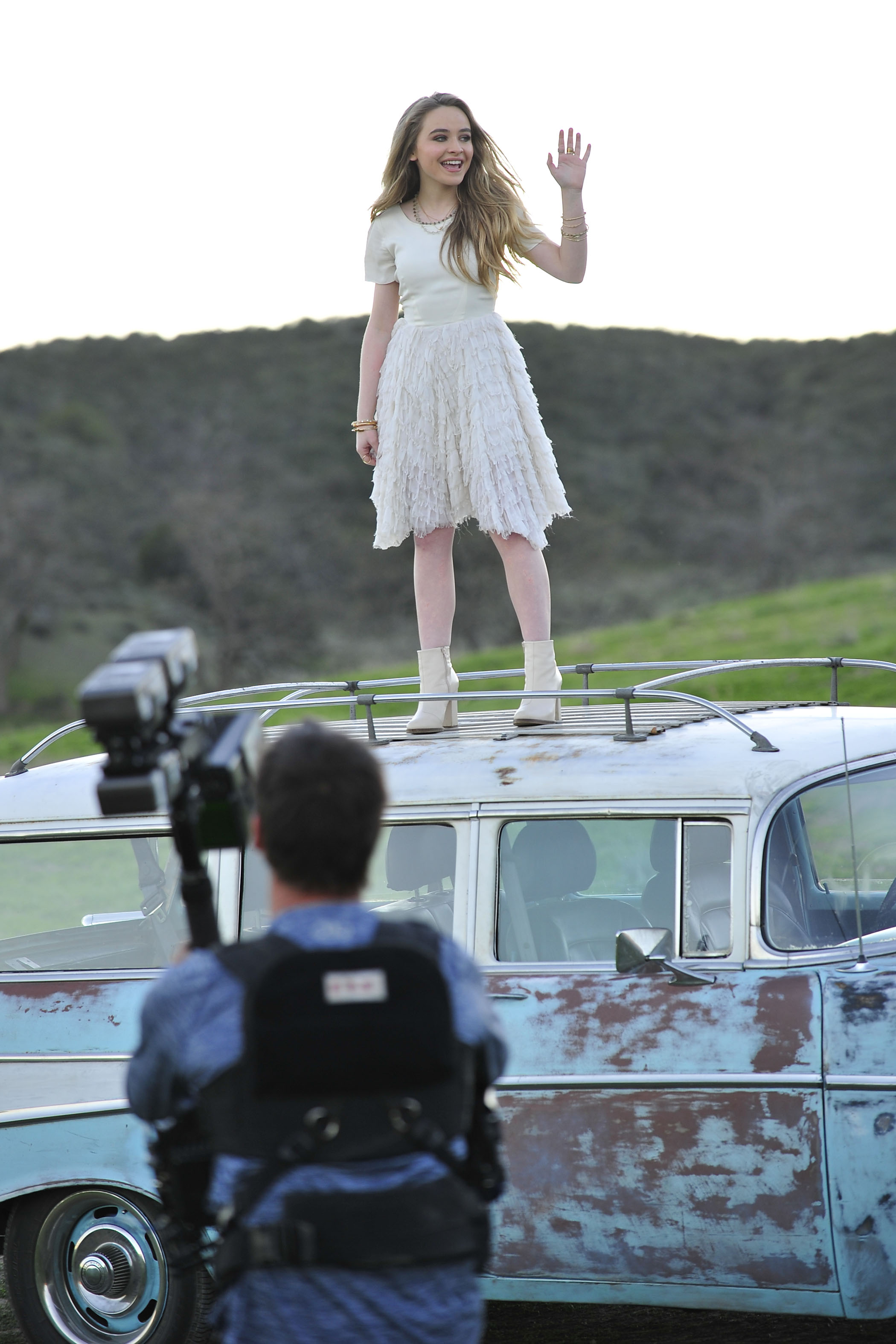 bethestars-bts-mvid_005.jpg bethestars-bts-mvid_005.jpg