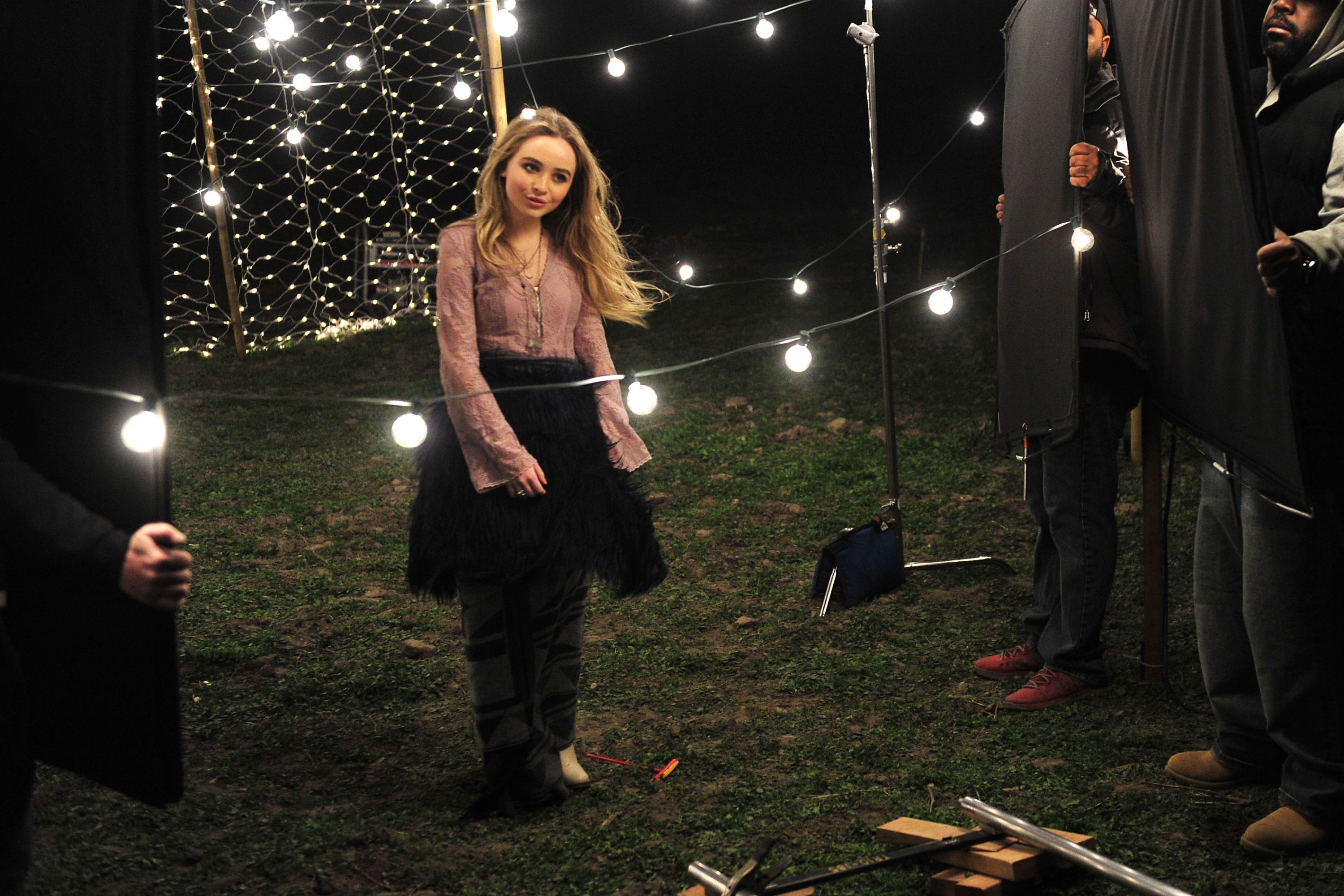 bethestars-bts-mvid_009.jpg bethestars-bts-mvid_009.jpg