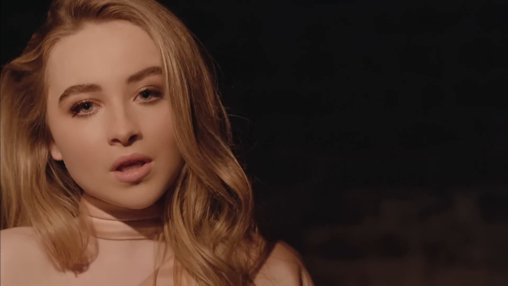 smokefire-mvid_014.jpg smokefire-mvid_014.jpg