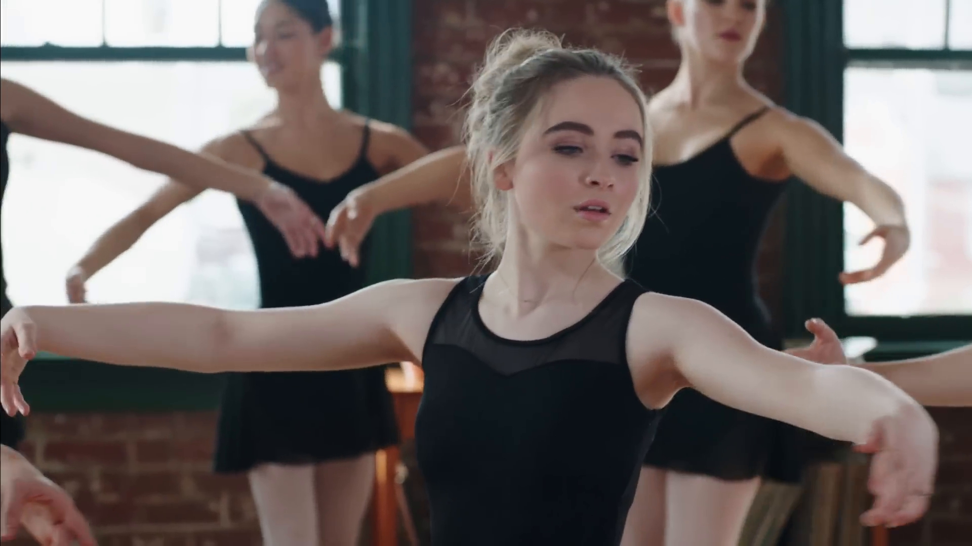 smokefire-mvid_029.jpg smokefire-mvid_029.jpg