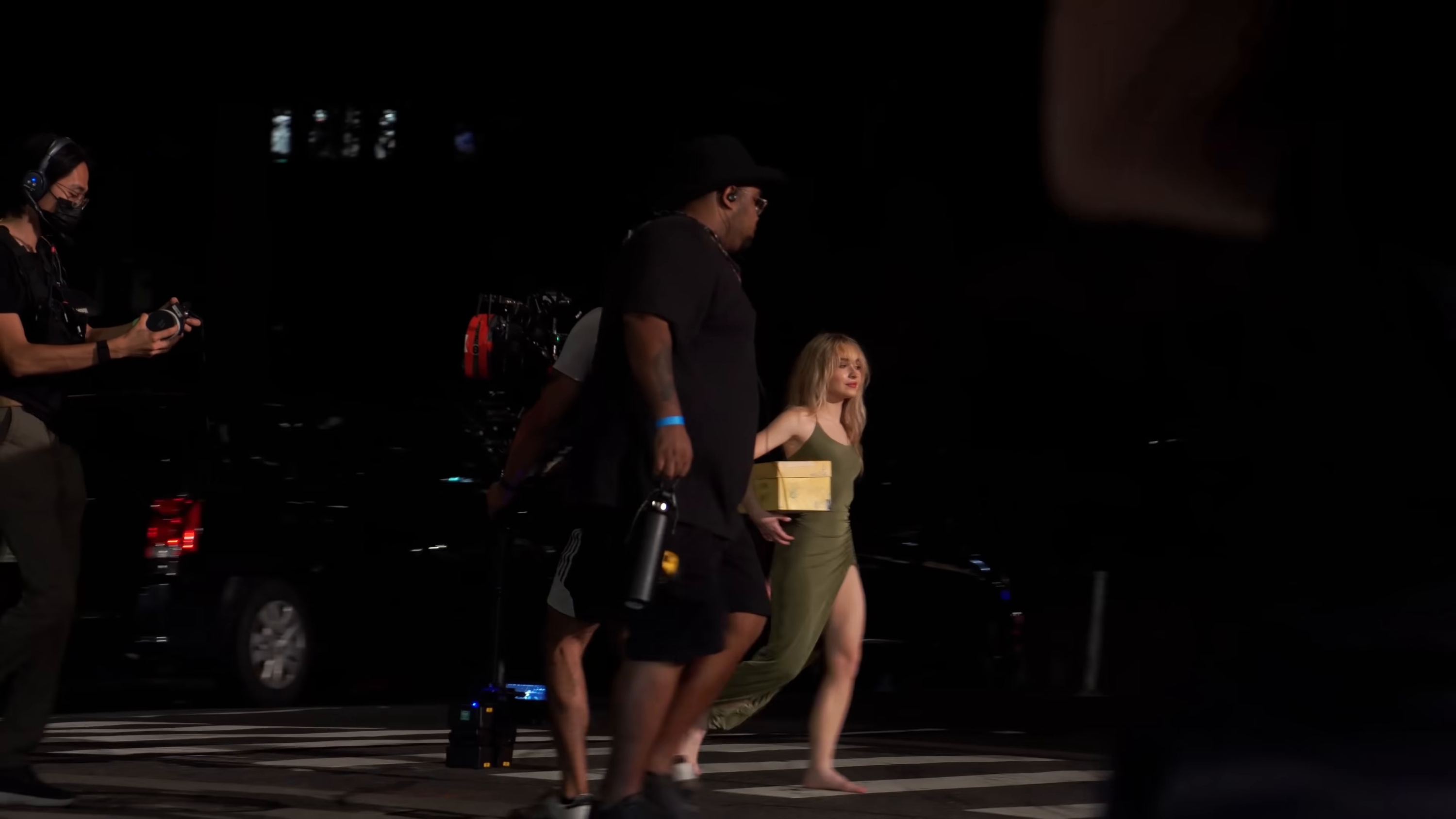 skindip-btsvid-mvid_070.jpg skindip-btsvid-mvid_070.jpg