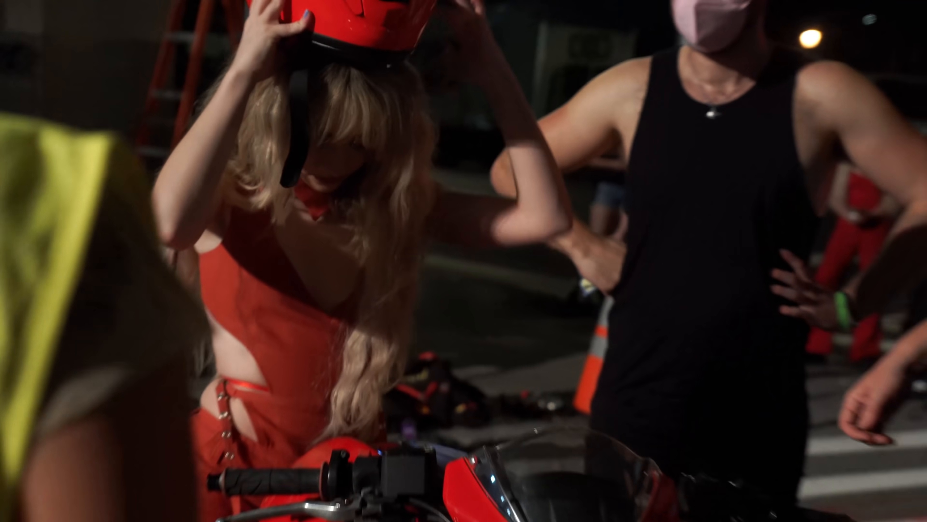 skindip-btsvid-mvid_076.jpg skindip-btsvid-mvid_076.jpg