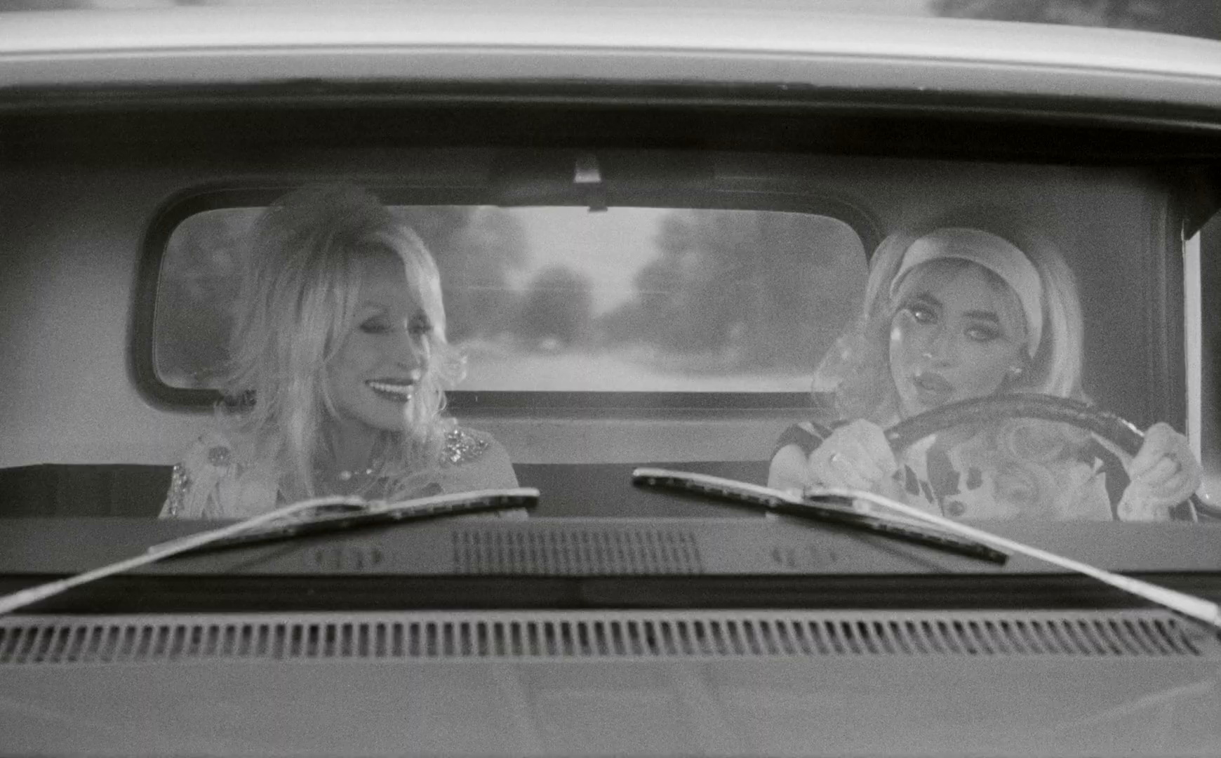 please-dolly-caps_022.jpg please-dolly-caps_022.jpg