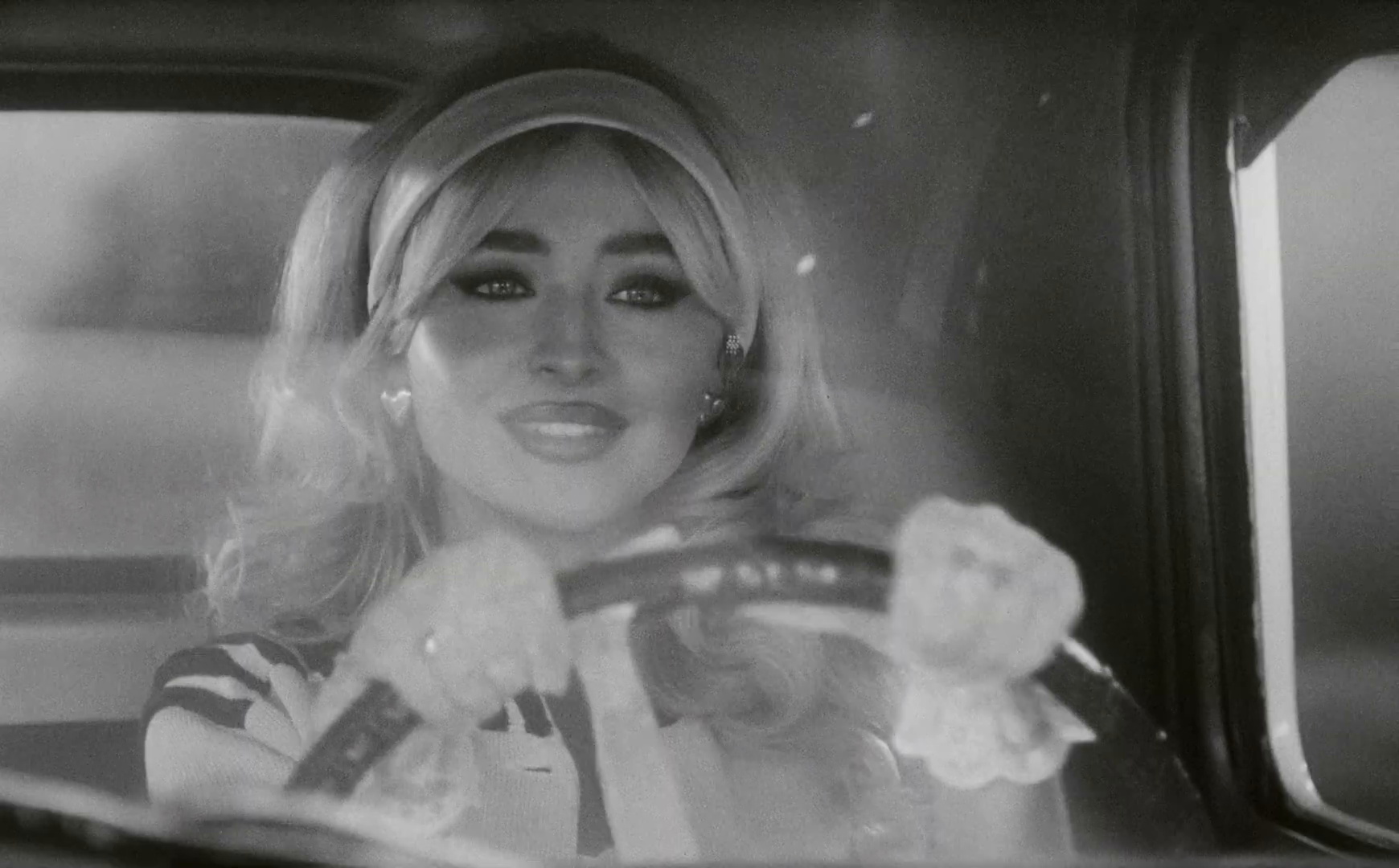 please-dolly-caps_023.jpg please-dolly-caps_023.jpg