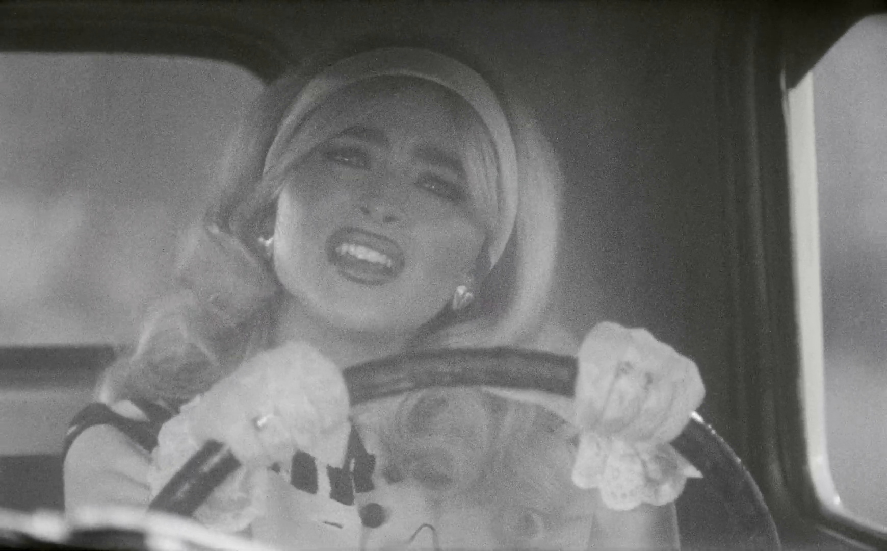 please-dolly-caps_029.jpg please-dolly-caps_029.jpg